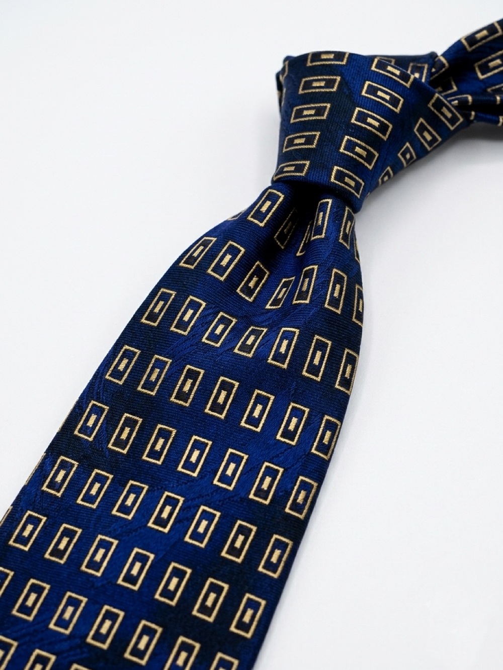 Enzo Felini Rome Paris Blue Geometric Hand Made Silk Necktie in Italy